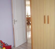 Vue du bureau, enfin le parquet!