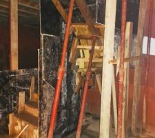 Pose de l'escalier b&eacute;ton