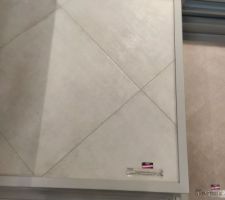 Choix du carrelage. Pi&egrave;ce de vie.