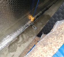 Fuite d'eau sous porte de garage