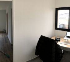 Mon bureau (je travaille à la maison)