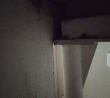 Trou où passaient les tuyaux