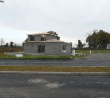 Maison de l'autre c&ocirc;t&eacute; de la rue