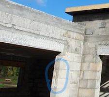 L'eau à t'elle pu se stocker dans ces fentes et relarguer ensuite ?