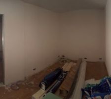 Chambre des filles
Enduits (suite)