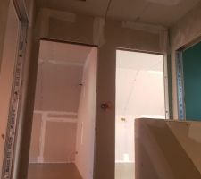 D&eacute;gagement en haut de l'escalier