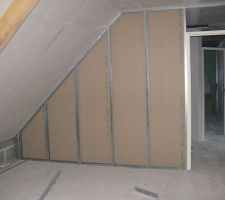 Notre future chambre, côté dressing
