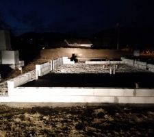 Mise en place gravier ( épaisseur 20 cm)