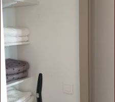 Travaux dans le placard du pallier