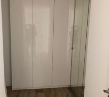 Degagement avec rangement de chez Ikea