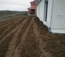 Début terrassement.