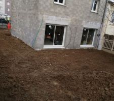 Jardin terrassement remblai
