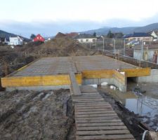 10/12/2019 suite vide sanitaire (les fondations du garage on été mis en attente)