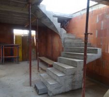 19/02/2020 escalier terminé