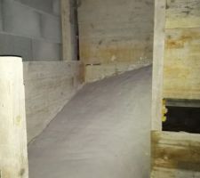 Coffrage escalier beton