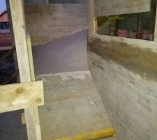 Coffrage escalier beton