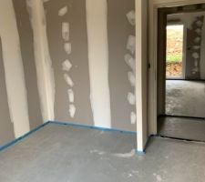 Bande terminée dans la deuxième chambre