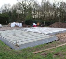 Plancher poutrelle/hourdis sur longrine