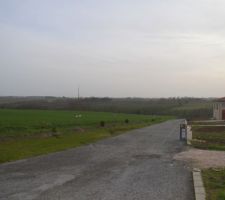 Vue générale depuis aire contournement au niveau de notre terrain (le plus haut du lotissement)