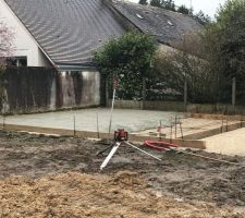 Dalle garage en cours.
