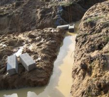 Arrivage parpaings pour le vide sanitaire
