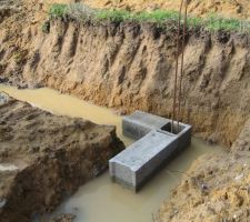 Arrivage parpaings pour le vide sanitaire