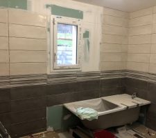 Salle de bain des enfants en cours