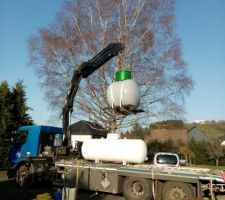 Livraison et installation de la cuve de gaz