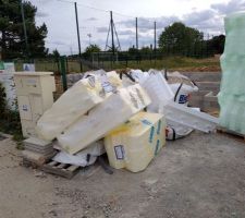 Arriv&eacute;e des mat&eacute;riaux du vide sanitaire