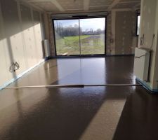 Chape b&eacute;ton + radiateur