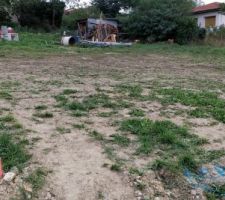 Terrain
Une autre vue de notre lot avant viabilisation