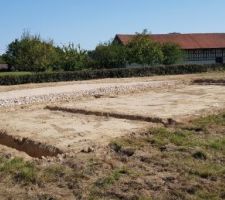 Creusage des fondations (incluant les fondations pour un futur second garage)