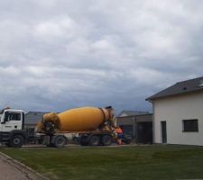 Coulage de la chape liquide anhydrite