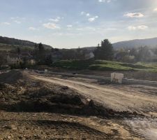 Terrain et chantier au confinement