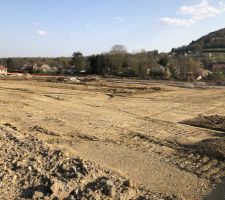 Terrain et chantier au confinement