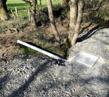 Travaux de la mairie : buse + égouts
