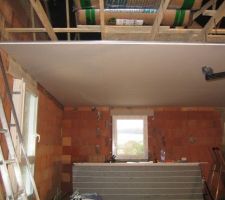 Plafond (&agrave; partir de ce poste tout est fait par nous)