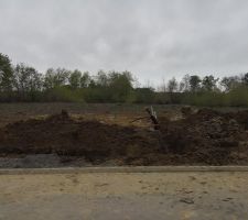 Tranch&eacute; pour viabilisation du terrain