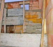 Mont&eacute;e de l'escalier coul&eacute;e