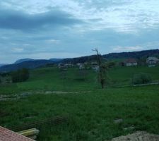 J47 - Vue de depuis fenêtre chambre RDC
