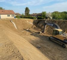 Bassin de r&eacute;tention au 24/04/2020