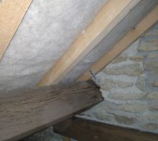 D&eacute;tail suspente et poutre