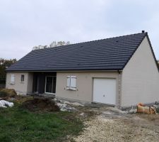 Marque prb teinte etretat  et blanc cass&eacute;