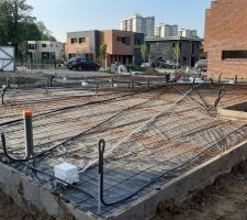 J-1 avant que la dalle ne soit coul&eacute;e