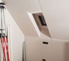 Finition du 1er contour de Velux