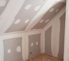 1ère partie des bandes placo (j'ai fait faire!)