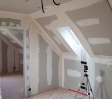 1ère partie des bandes. Mezzanine