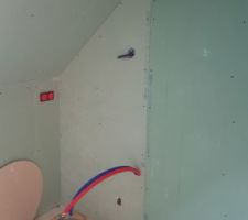 Fermeture cloison entre chambre et salle d'eau