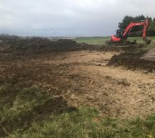 Commencement du terrassement pour les fondations juste la semaine qui précède le Covid du 17/03/20.