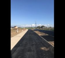 Trottoir et chaussée terminé